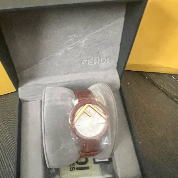 Watches - Picture 2 of 4